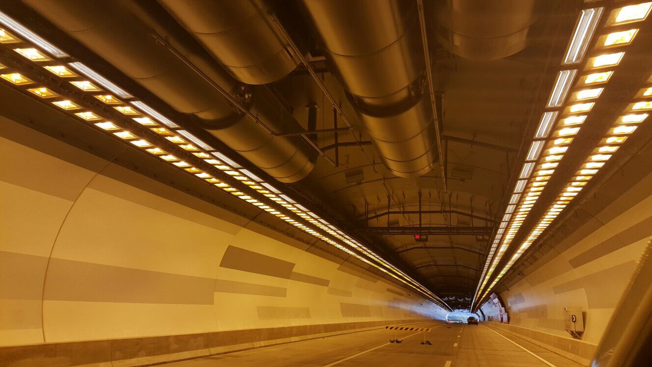 Zitrón Tunnel Projects